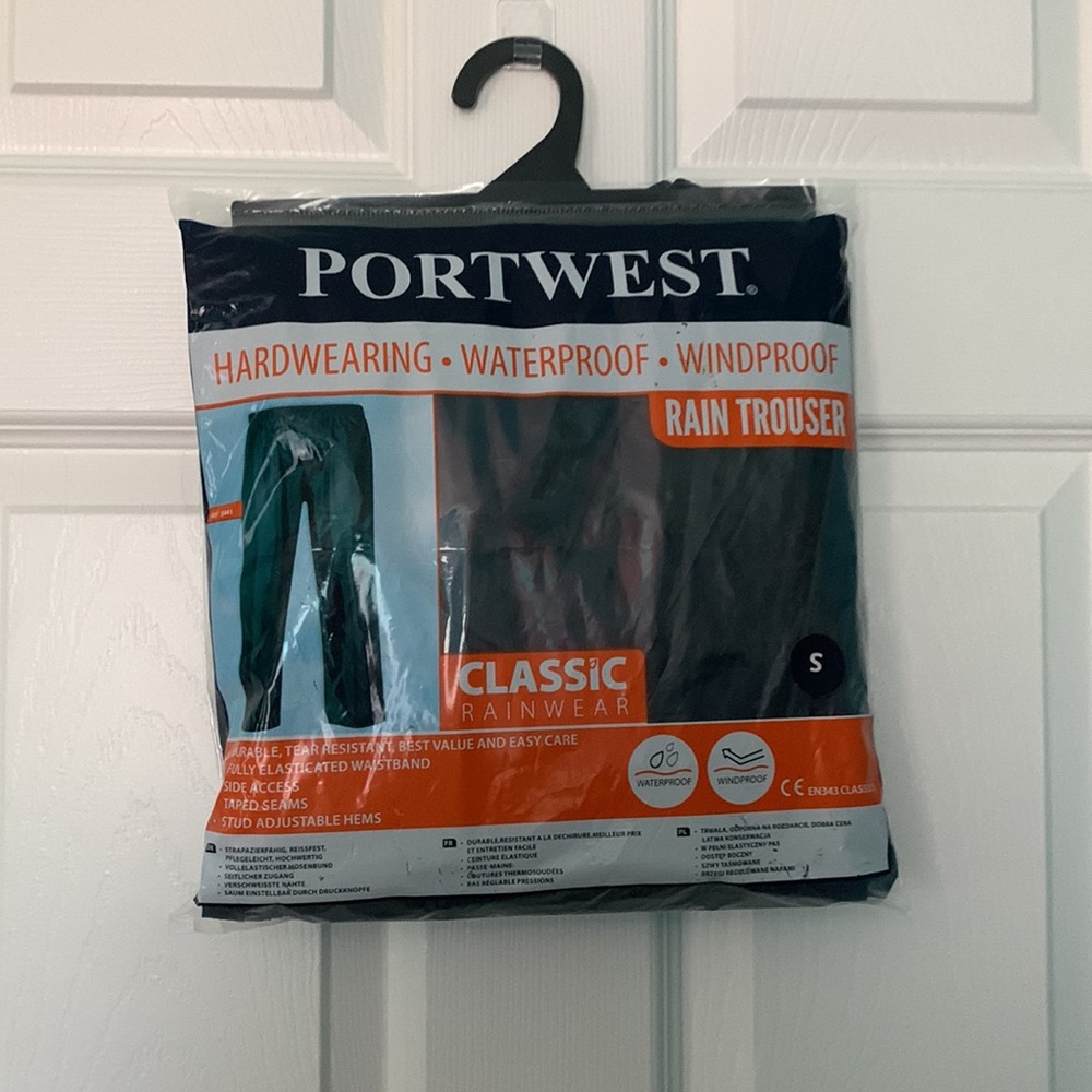 portwest rain trousers small